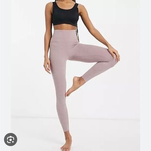 Nike Yoga Luxe 7/8 Leggings - Smokey Mauve